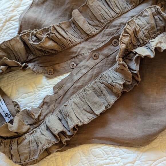 Compania Italiana Linen Halter Blouse - Picture 2 of 13